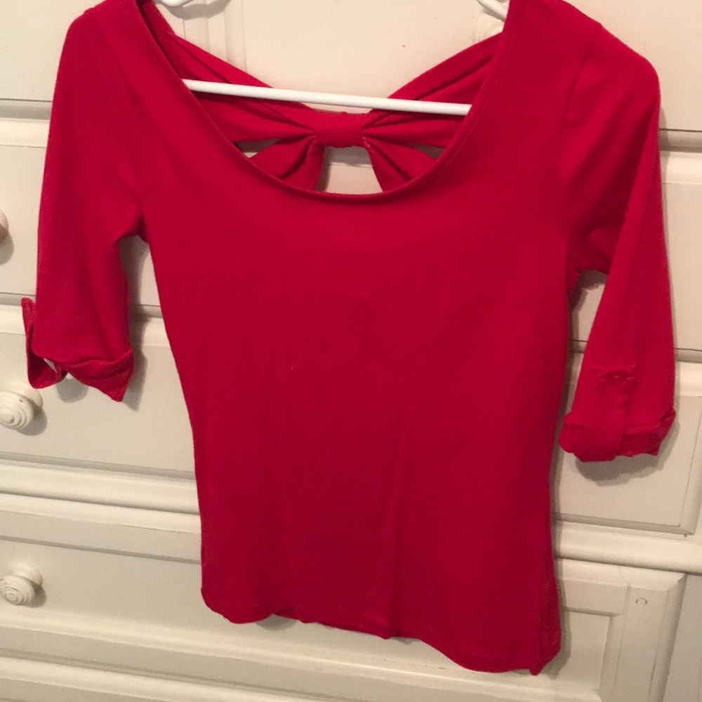 Hot pink shirt with elbow length sleeves, size xs
